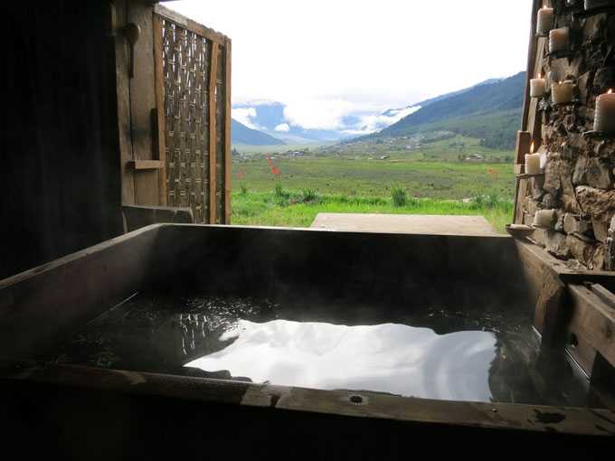 Hot Stone Bath with a view in Bhutan